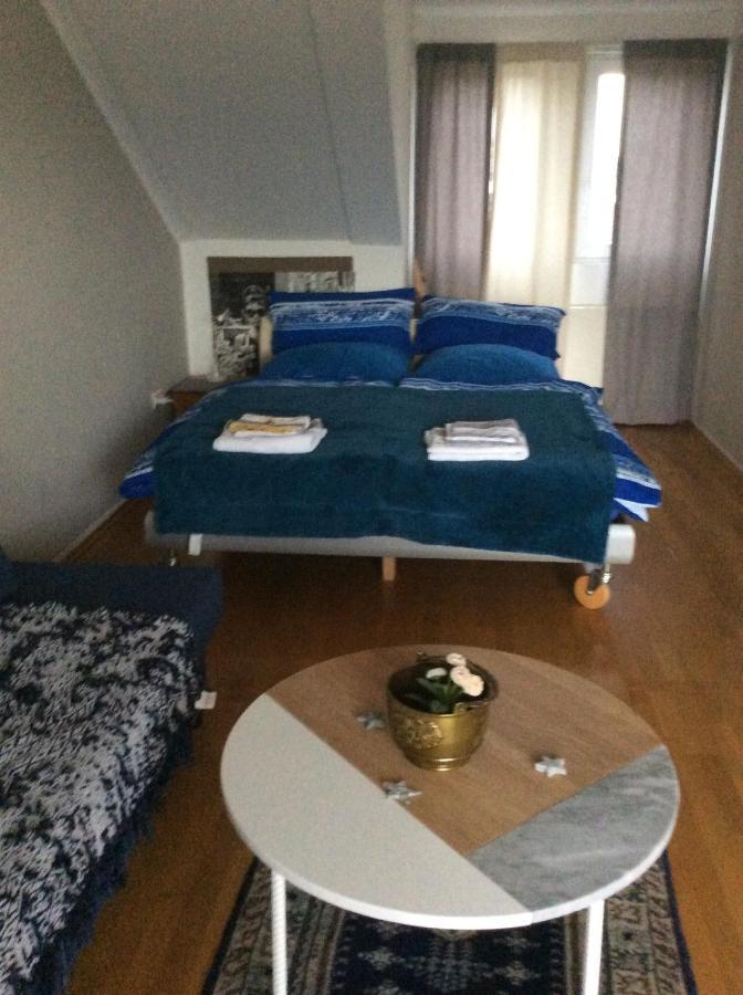 Dachstudio Mit Bad Und Terasse Köln Kültér fotó